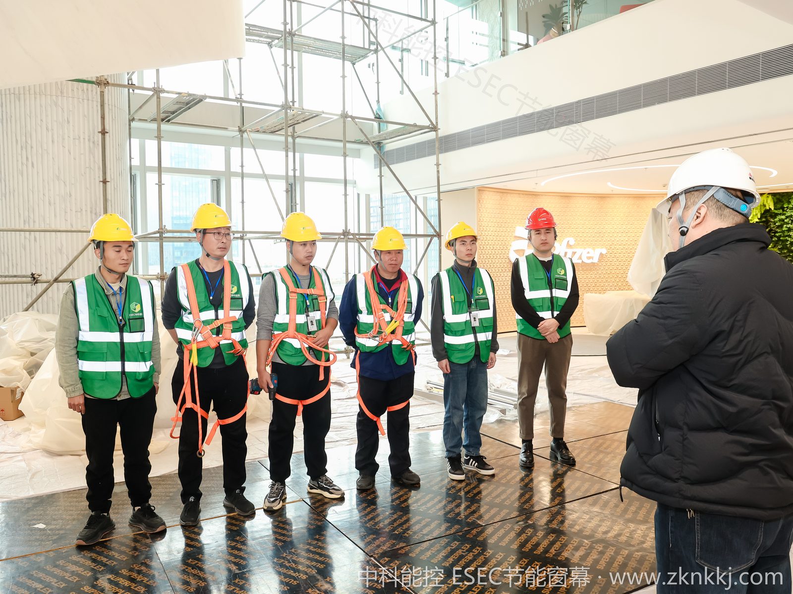 ESEC installation crew at the Pfizer office project site
