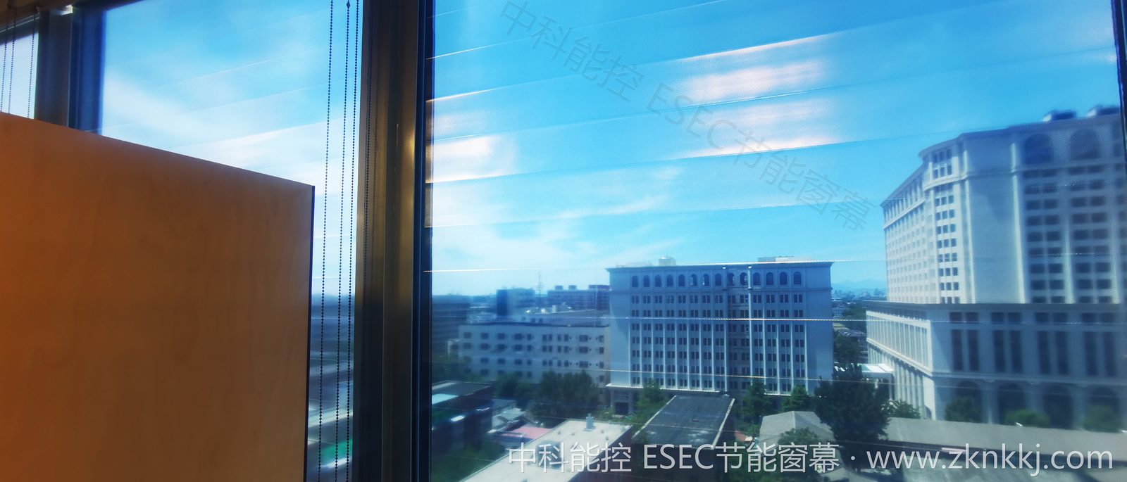 透过窗幕看城市天际线 · 隔热不隔景(实拍)