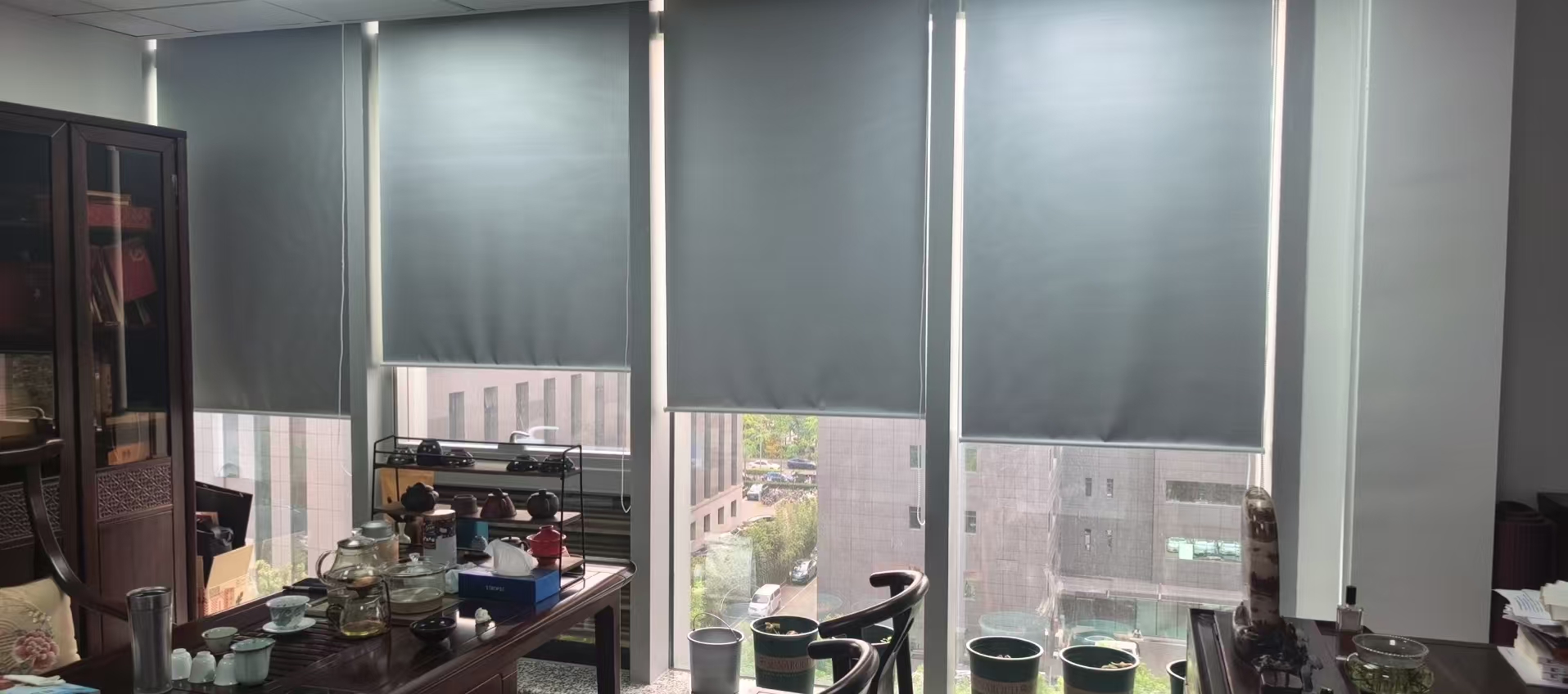 Interior goes dark once the traditional blind is drawn; lights on in daytime