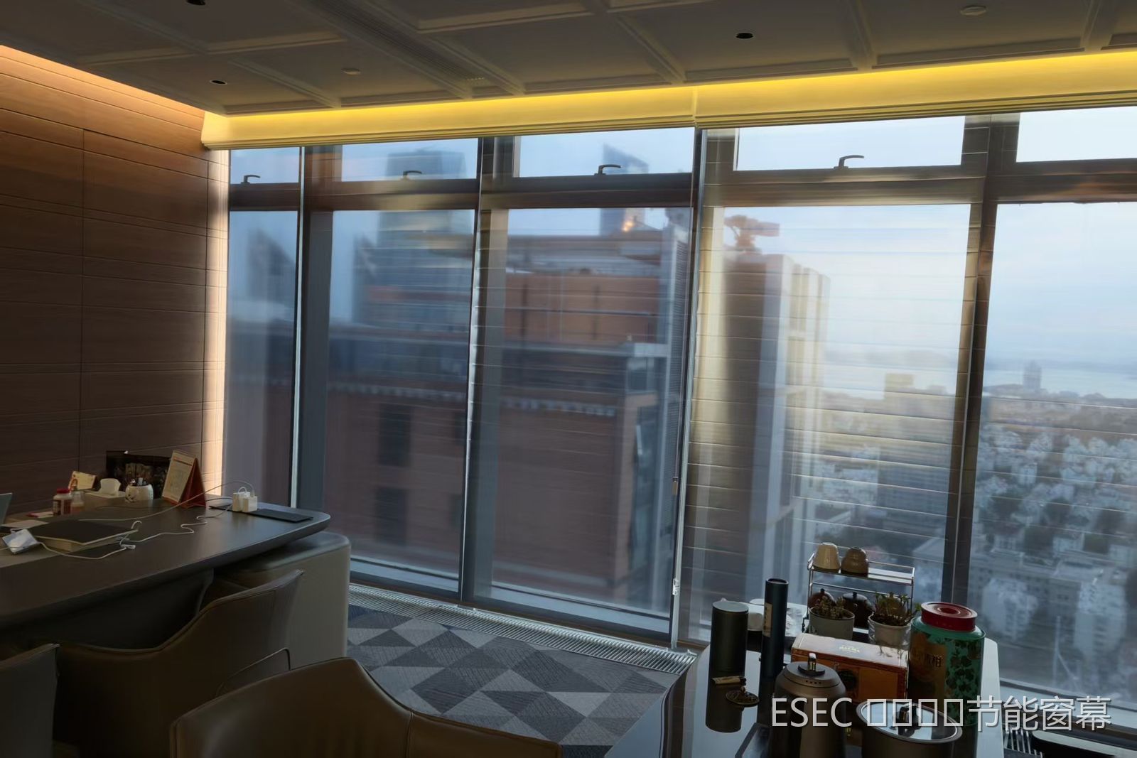 Office corner floor-to-ceiling window and city view